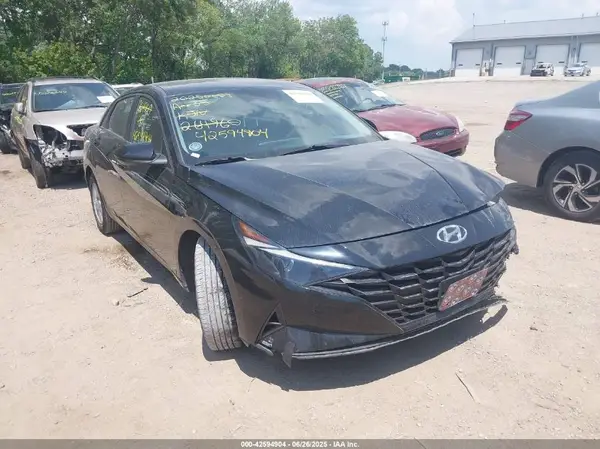 KMHLL4AG8NU264960 2022 HYUNDAI ELANTRA - Image 1