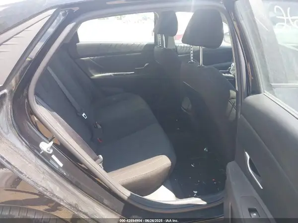 KMHLL4AG8NU264960 2022 HYUNDAI ELANTRA - Image 8