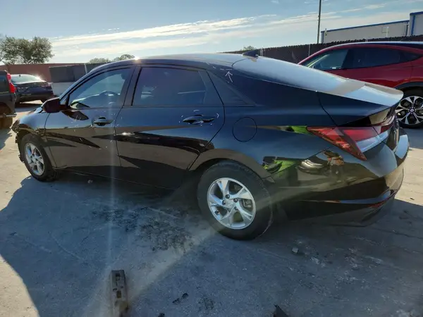 KMHLL4AG8NU298316 2022 HYUNDAI ELANTRA - Image 2