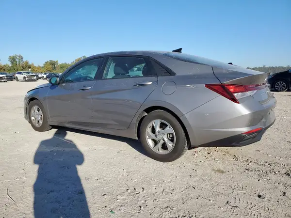 KMHLL4AG8NU325465 2022 HYUNDAI ELANTRA - Image 2