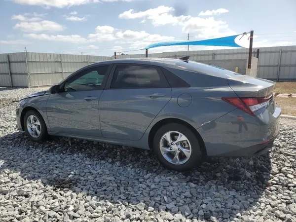 KMHLL4AG8NU350740 2022 HYUNDAI ELANTRA - Image 2