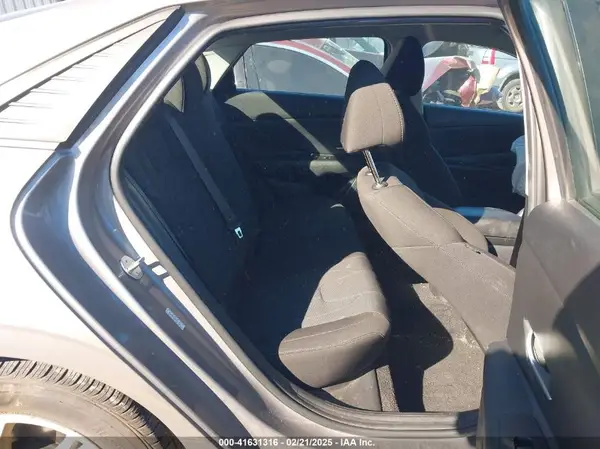 KMHLL4AG8PU483498 2023 HYUNDAI ELANTRA - Image 8