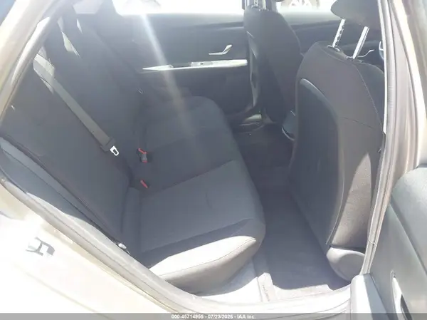 2023 HYUNDAI ELANTRA auction photo 8
