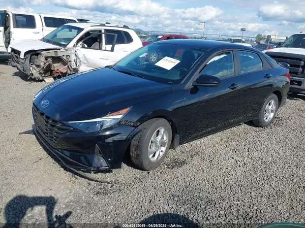 KMHLL4AG8PU533056 2023 HYUNDAI ELANTRA - Image 2
