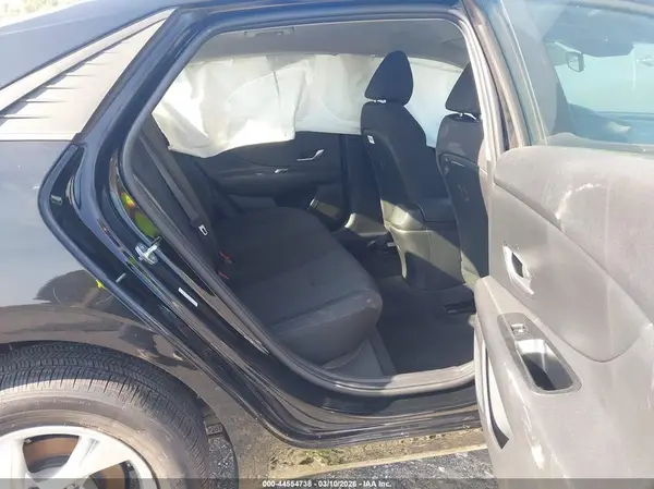 KMHLL4AG8PU539732 2023 HYUNDAI ELANTRA - Image 8