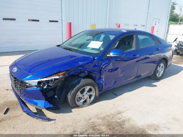 KMHLL4AG8PU577543 2023 HYUNDAI ELANTRA - Image 2
