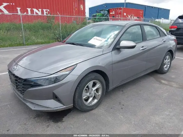KMHLL4AG8PU577719 2023 HYUNDAI ELANTRA - Image 2
