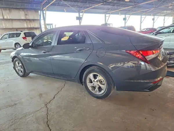 KMHLL4AG8PU595136 2023 HYUNDAI ELANTRA - Image 2