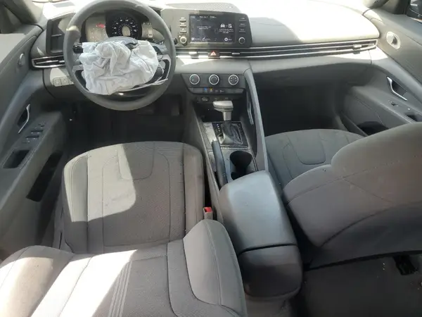 KMHLL4AG9MU141585 2021 HYUNDAI ELANTRA - Image 8