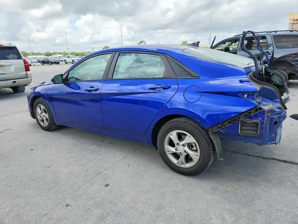 KMHLL4AG9NU217677 2022 HYUNDAI ELANTRA - Image 2