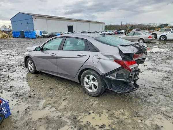 KMHLL4AG9NU299104 2022 HYUNDAI ELANTRA - Image 2