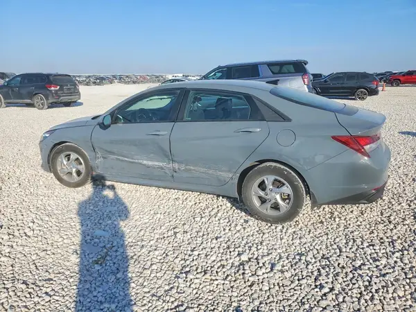 KMHLL4AG9NU335521 2022 HYUNDAI ELANTRA - Image 2