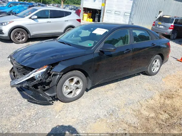 KMHLL4AG9PU384818 2023 HYUNDAI ELANTRA - Image 2