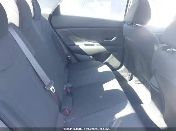 KMHLL4AG9PU557771 2023 HYUNDAI ELANTRA - Image 8