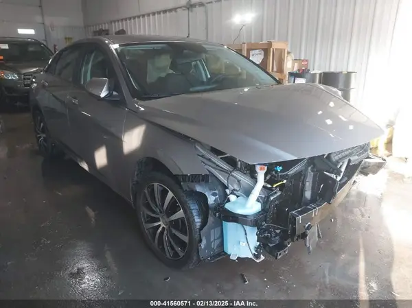 KMHLL4AG9PU557866 2023 HYUNDAI ELANTRA - Image 1