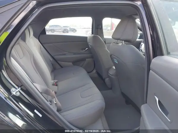 KMHLL4AG9PU574439 2023 HYUNDAI ELANTRA - Image 8