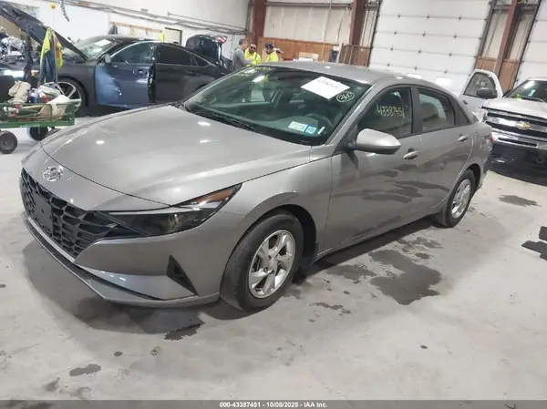 KMHLL4AG9PU595873 2023 HYUNDAI ELANTRA - Image 2