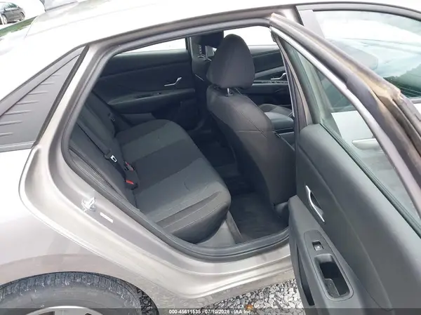 KMHLL4AGXPU545760 2023 HYUNDAI ELANTRA - Image 8