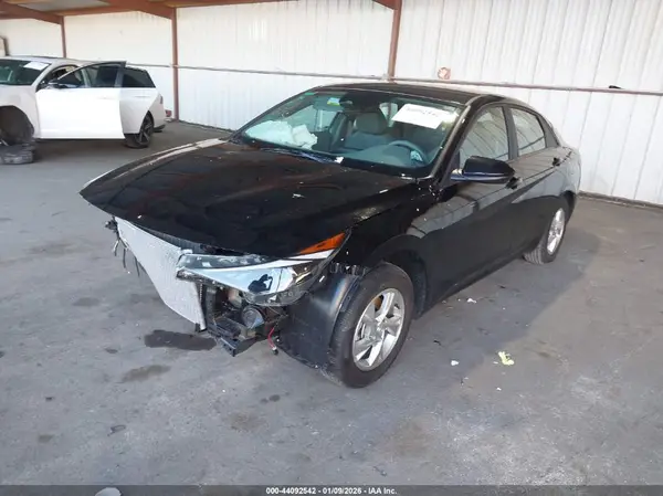 KMHLL4AGXPU575356 2023 HYUNDAI ELANTRA - Image 2