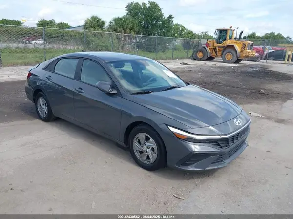 KMHLL4DG0RU639967 2024 HYUNDAI ELANTRA - Image 1