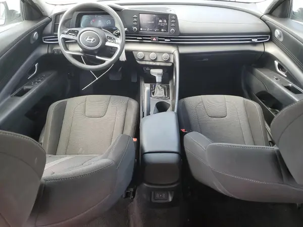 KMHLL4DG0RU640147 2024 HYUNDAI ELANTRA - Image 8