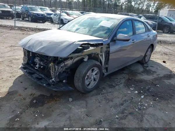 KMHLL4DG0RU662780 2024 HYUNDAI ELANTRA - Image 2