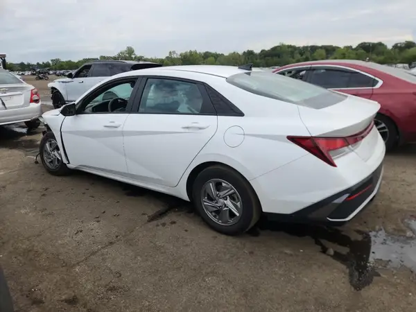 KMHLL4DG0RU713582 2024 HYUNDAI ELANTRA - Image 2