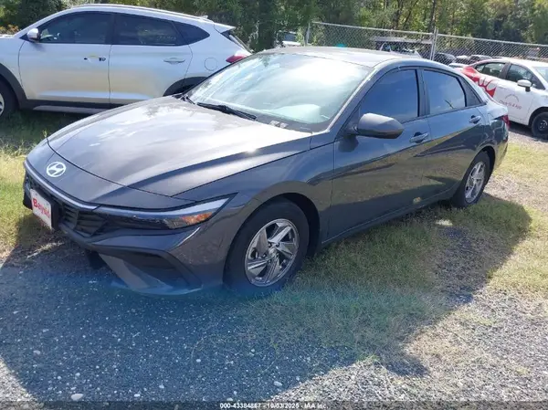 KMHLL4DG0RU715669 2024 HYUNDAI ELANTRA - Image 2