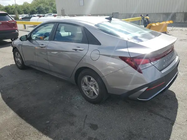 KMHLL4DG0RU726137 2024 HYUNDAI ELANTRA - Image 2