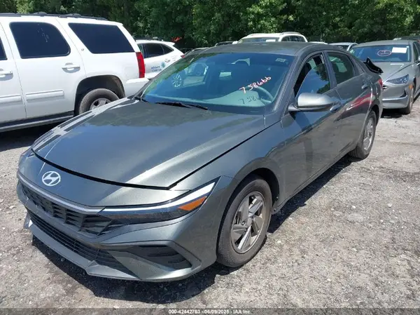 KMHLL4DG0RU758666 2024 HYUNDAI ELANTRA - Image 2