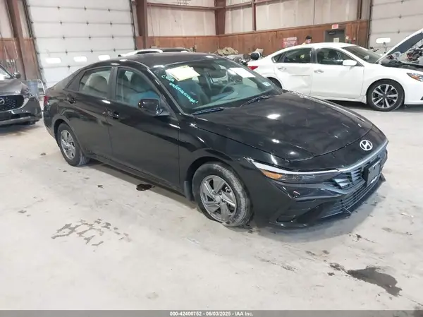 KMHLL4DG0RU813925 2024 HYUNDAI ELANTRA - Image 1