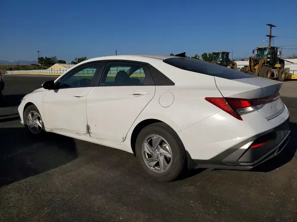 KMHLL4DG0RU814637 2024 HYUNDAI ELANTRA - Image 2