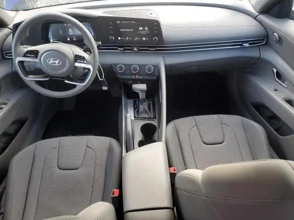 KMHLL4DG0RU827579 2024 HYUNDAI ELANTRA - Image 8