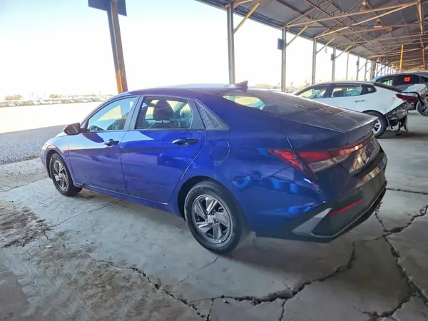 KMHLL4DG0SU015513 2025 HYUNDAI ELANTRA - Image 2