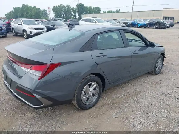 KMHLL4DG0SU025927 2025 HYUNDAI ELANTRA - Image 2