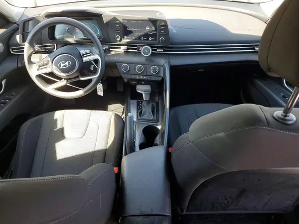 KMHLL4DG0SU038225 2025 HYUNDAI ELANTRA - Image 8