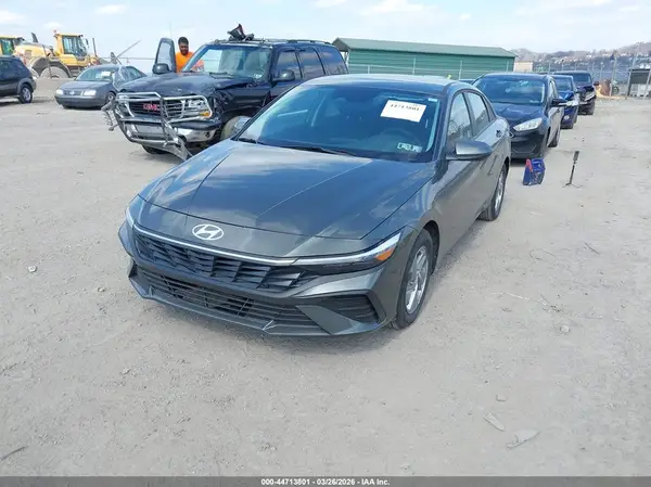 KMHLL4DG0SU062623 2025 HYUNDAI ELANTRA - Image 2