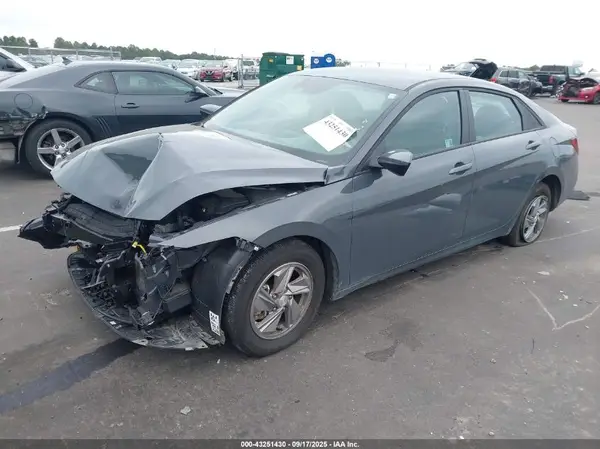 KMHLL4DG0SU877355 2025 HYUNDAI ELANTRA - Image 2