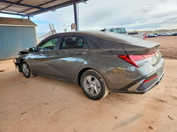KMHLL4DG0SU893684 2025 HYUNDAI ELANTRA - Image 2