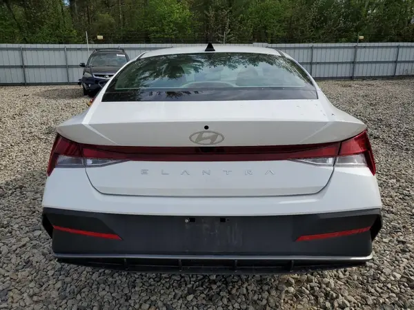 2025 HYUNDAI ELANTRA COPART lot 57583345 auction photo 6