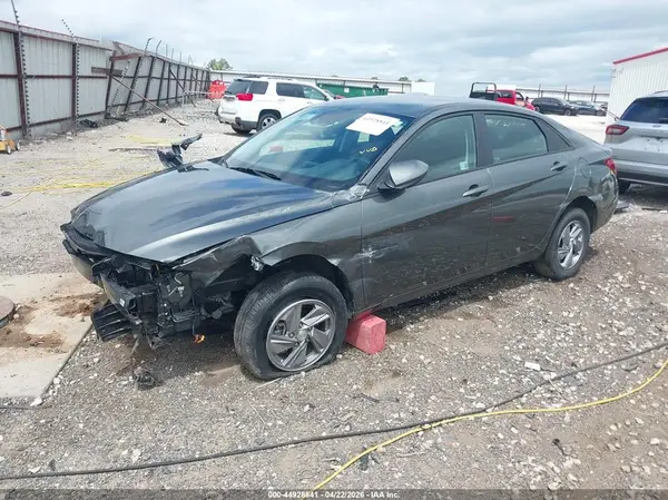 KMHLL4DG0SU916770 2025 HYUNDAI ELANTRA - Image 2