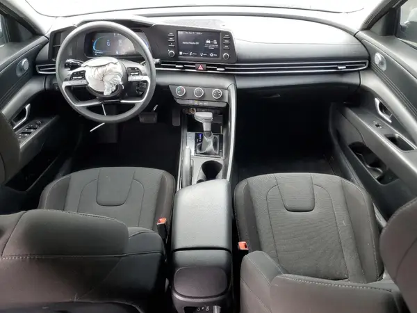 KMHLL4DG1RU640111 2024 HYUNDAI ELANTRA - Image 8