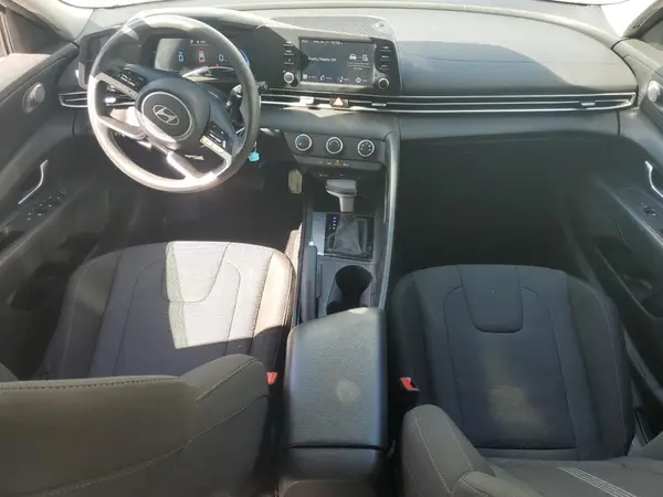 KMHLL4DG1RU657877 2024 HYUNDAI ELANTRA - Image 8