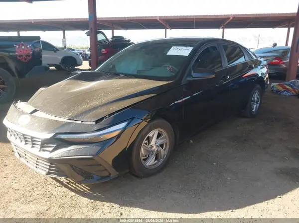 KMHLL4DG1RU677305 2024 HYUNDAI ELANTRA - Image 2