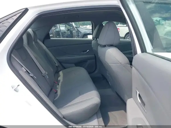 KMHLL4DG1RU685663 2024 HYUNDAI ELANTRA - Image 8