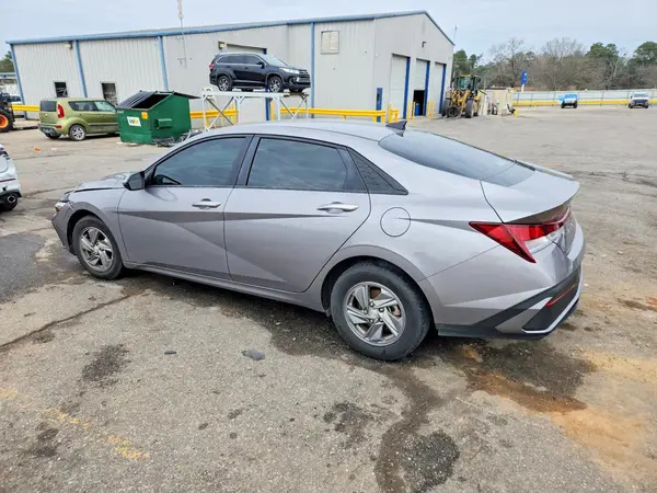 KMHLL4DG1RU690250 2024 HYUNDAI ELANTRA - Image 2