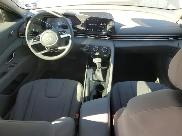 KMHLL4DG1RU743660 2024 HYUNDAI ELANTRA - Image 8