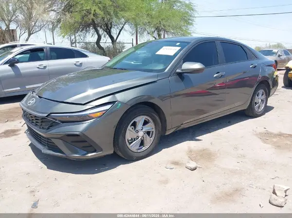 KMHLL4DG1RU797086 2024 HYUNDAI ELANTRA - Image 2