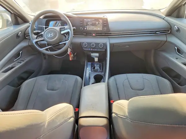 KMHLL4DG1RU803193 2024 HYUNDAI ELANTRA - Image 8