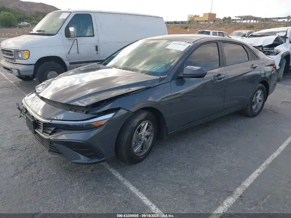 KMHLL4DG1RU816915 2024 HYUNDAI ELANTRA - Image 2